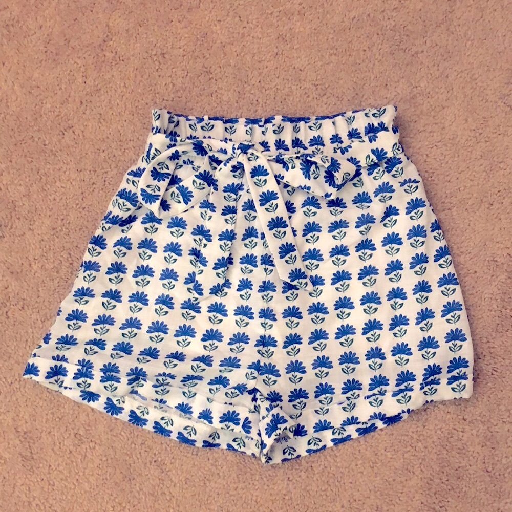 Miami, Size M, Paper Bag Short